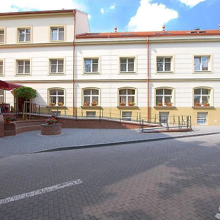 Hotel Ostruvek Prague Exterior photo